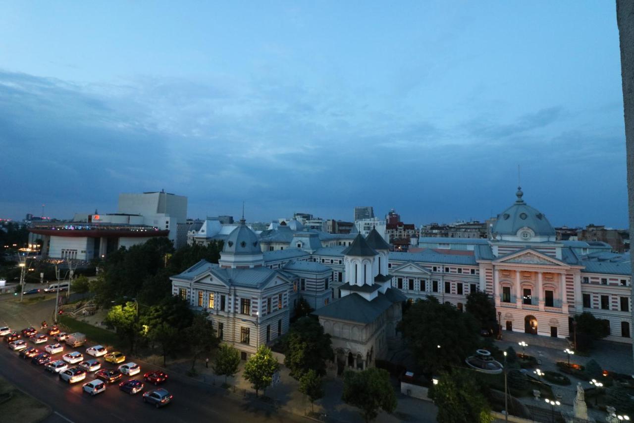 Serenity Heights Apartment: A Panoramic Haven Near Old Town - Free Minibar Apartament