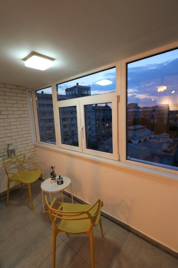 Apartament Serenity Heights Apartment: A Panoramic Haven Near Old Town - Free Minibar Bucureşti